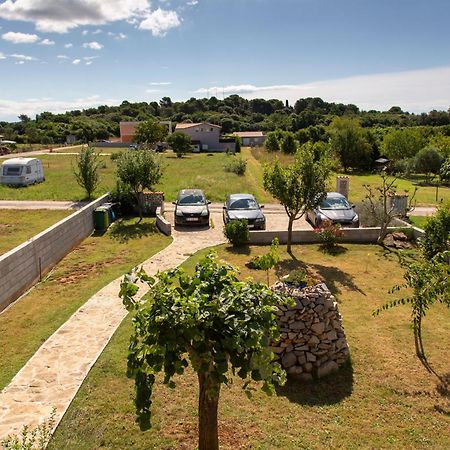 Apartman Viki Stinjan Πούλα Εξωτερικό φωτογραφία