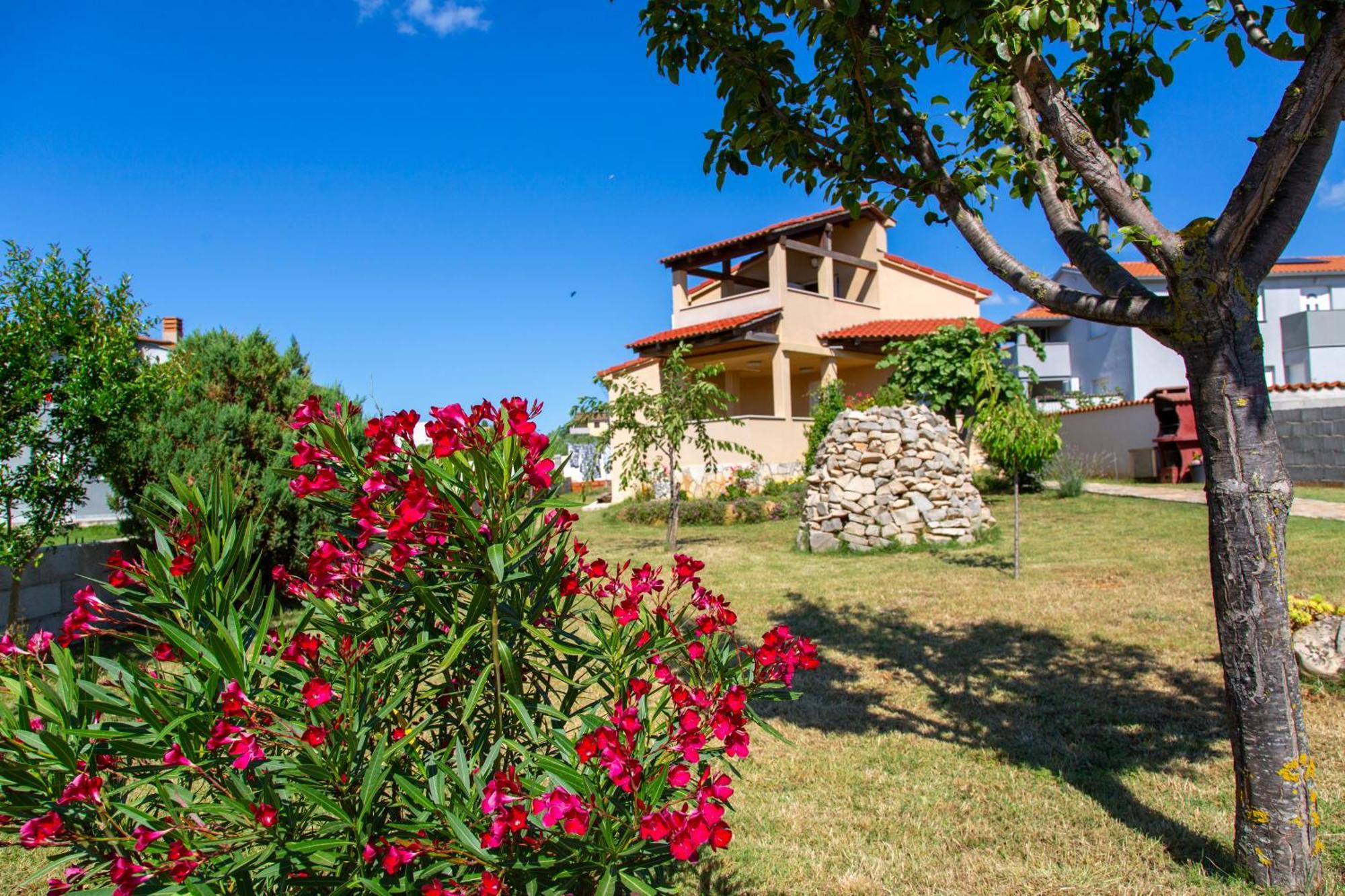 Apartman Viki Stinjan Πούλα Εξωτερικό φωτογραφία