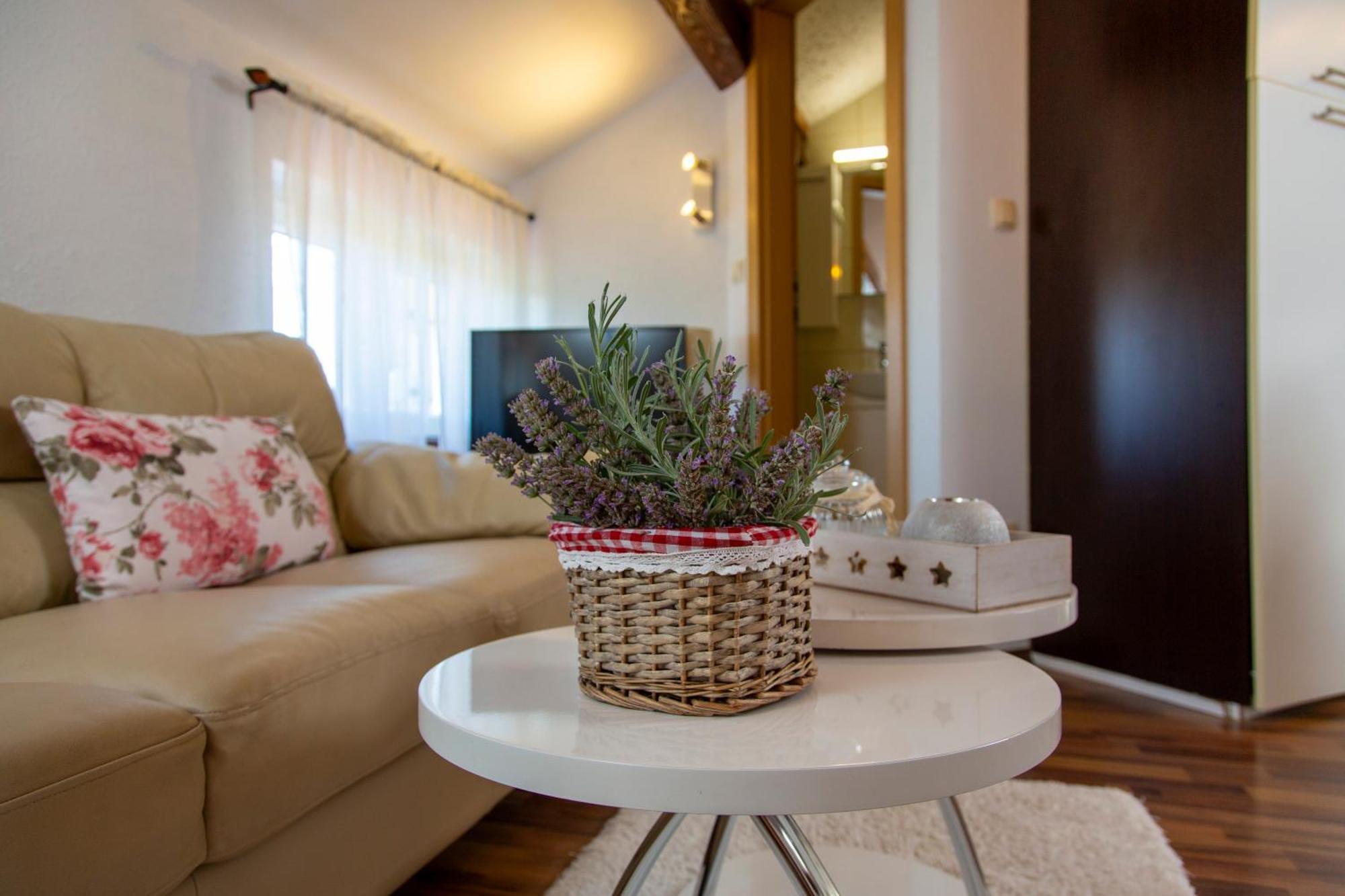 Apartman Viki Stinjan Πούλα Εξωτερικό φωτογραφία