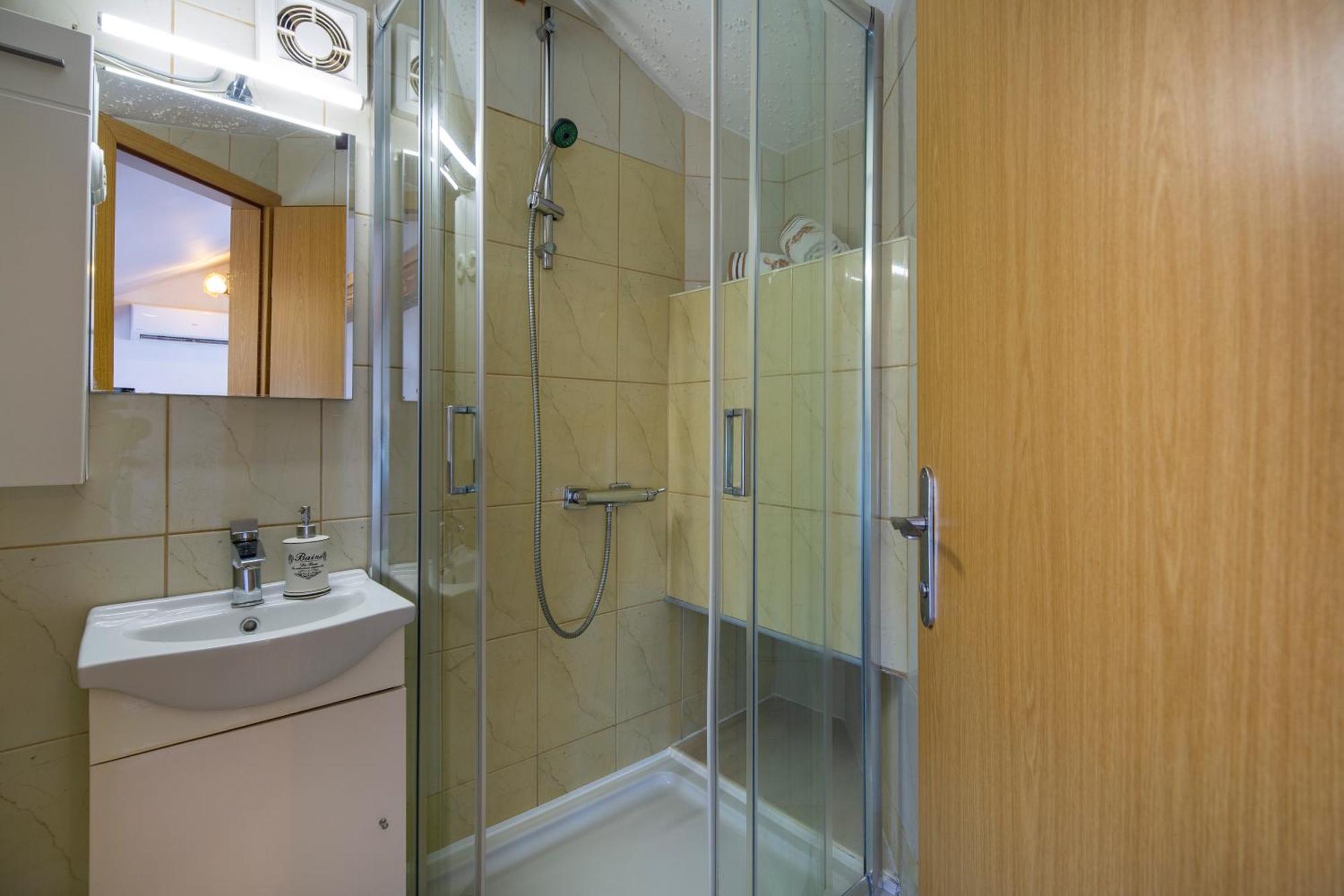 Apartman Viki Stinjan Πούλα Εξωτερικό φωτογραφία