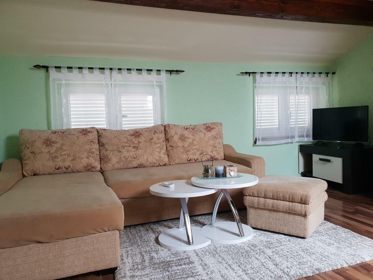 Apartman Viki Stinjan Πούλα Εξωτερικό φωτογραφία