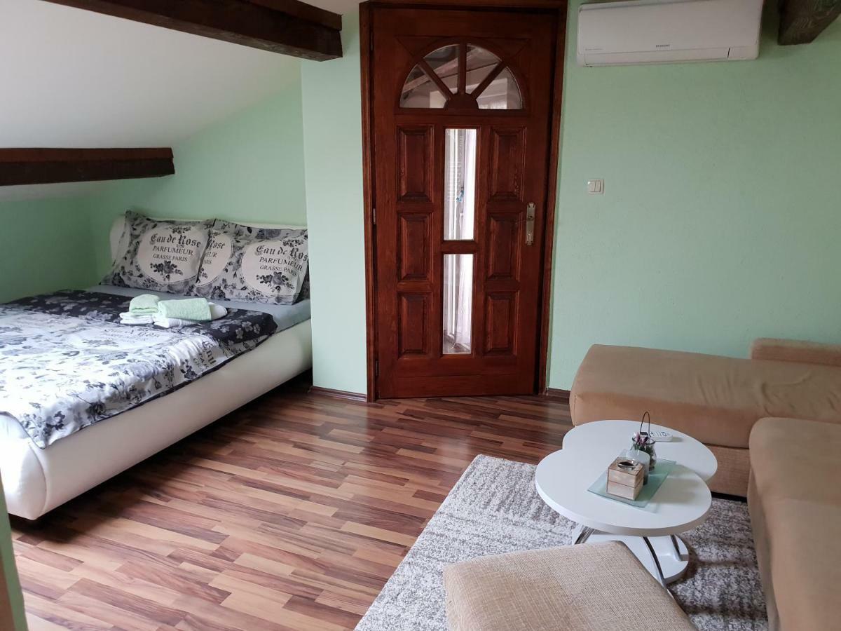Apartman Viki Stinjan Πούλα Εξωτερικό φωτογραφία