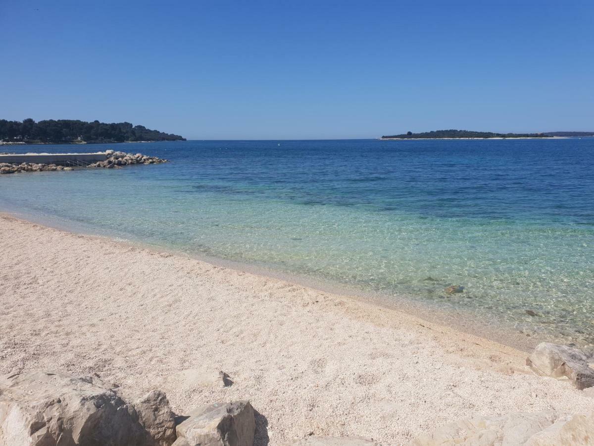 Apartman Viki Stinjan Πούλα Εξωτερικό φωτογραφία